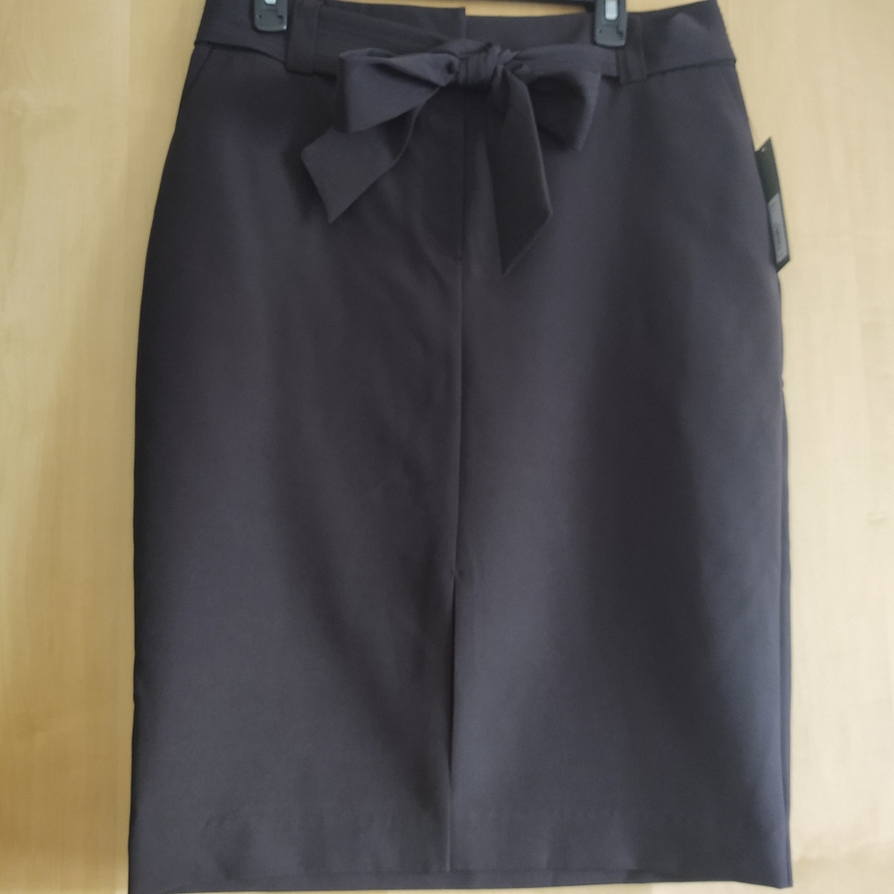 Pencil skirt